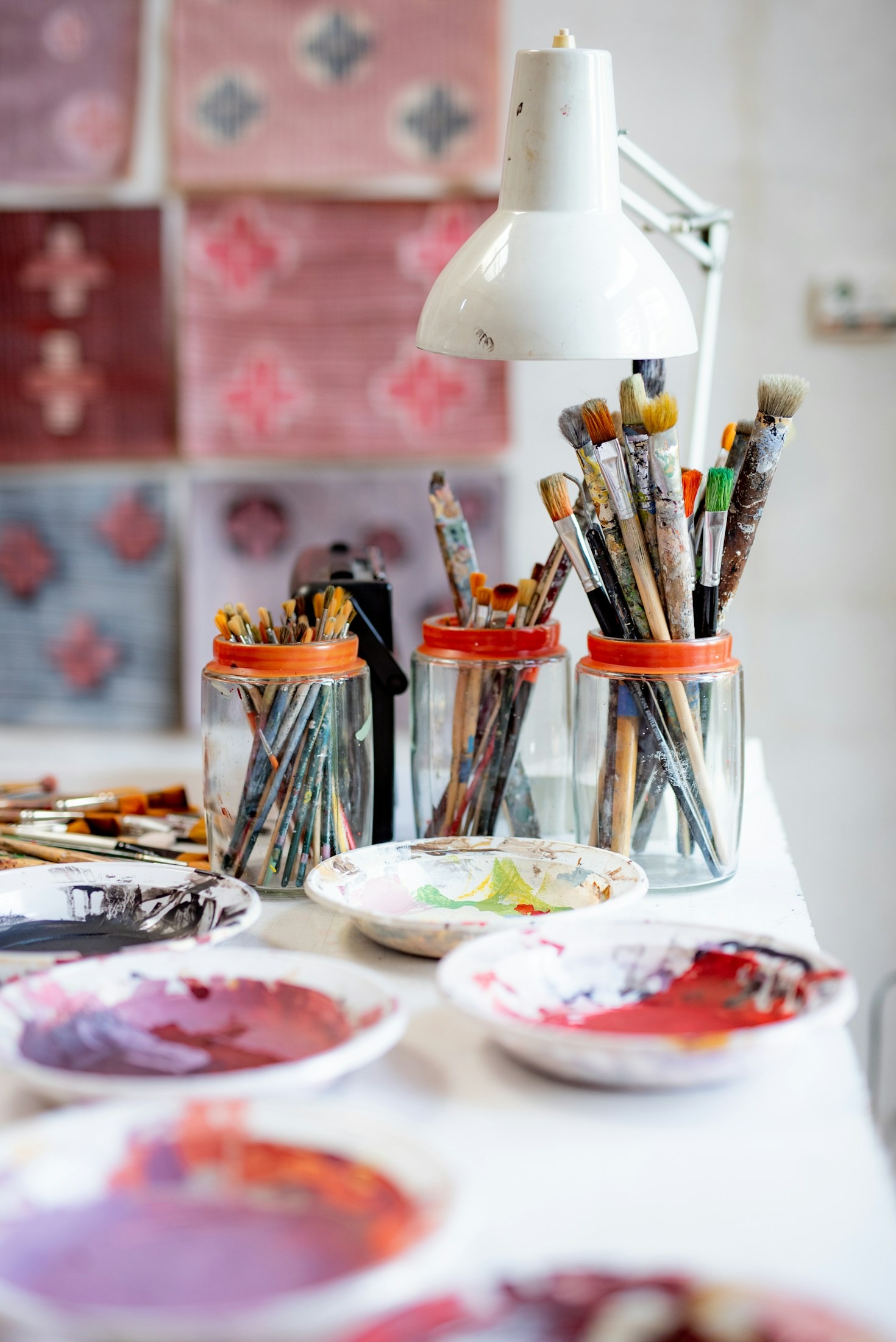 10 Ways to Embrace Artistic Innovation
